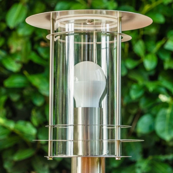 Hofstein Außensockelleuchte Valdez Edelstahl, 1-flammig 9 Hofstein Außensockelleuchte Valdez Edelstahl, 1-flammig – Bild 7