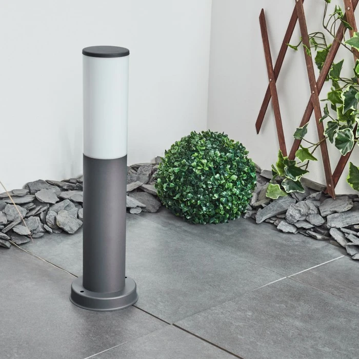 Hofstein Caserta Sockelleuchte Anthrazit, 1-flammig 4 Hofstein Caserta Sockelleuchte Anthrazit, 1-flammig – Bild 2