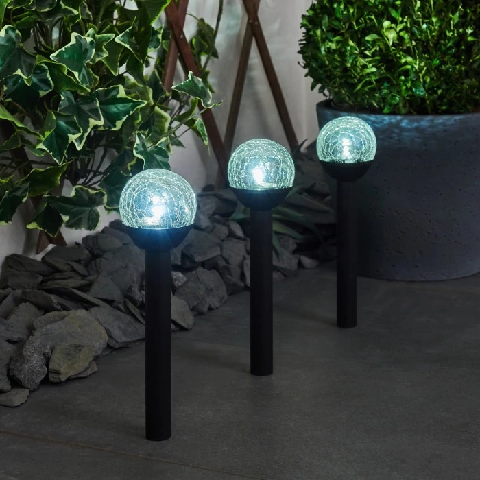 Hofstein Colognole 3er Set Solar-Wegeleuchte LED Schwarz, 1-flammig 11 Hofstein Colognole 3er Set Solar-Wegeleuchte LED Schwarz, 1-flammig – Bild 9