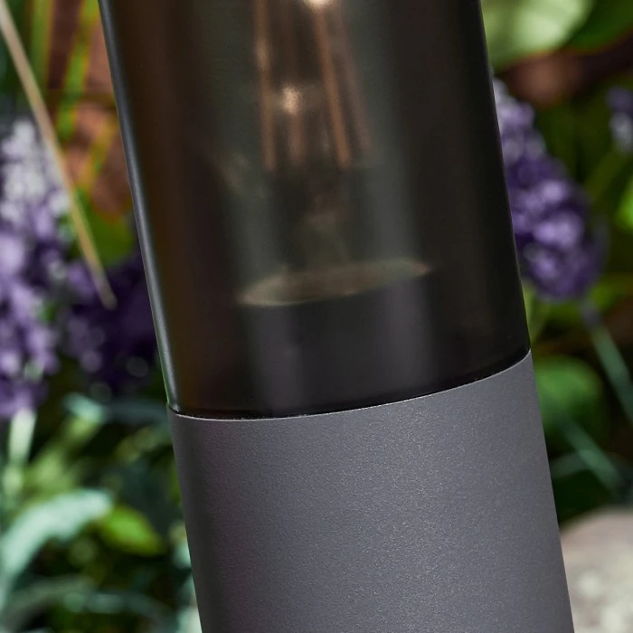 Hofstein Gaborone Wegeleuchte Anthrazit, 1-flammig, Bewegungsmelder 8 Hofstein Gaborone Wegeleuchte Anthrazit, 1-flammig, Bewegungsmelder – Bild 6