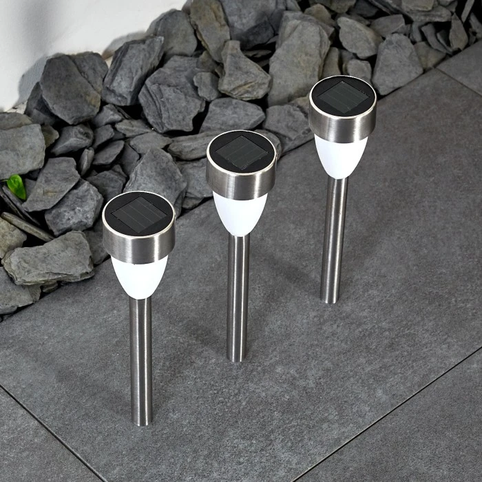 Hofstein Gorizia Solarleuchte LED Edelstahl, 3-flammig 6 Hofstein Gorizia Solarleuchte LED Edelstahl, 3-flammig – Bild 4