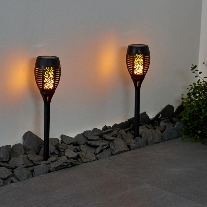 Hofstein Joinville 2er Set Solar-Wegeleuchte LED Schwarz, 1-flammig 7 Hofstein Joinville 2er Set Solar-Wegeleuchte LED Schwarz, 1-flammig – Bild 5