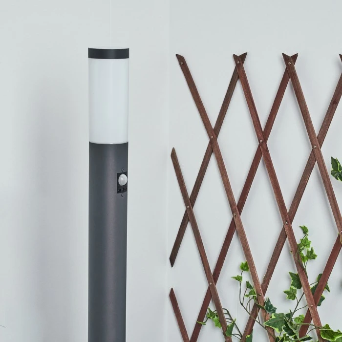 Hofstein Sessa Wegeleuchte Anthrazit, 1-flammig, Bewegungsmelder 4 Hofstein Sessa Wegeleuchte Anthrazit, 1-flammig, Bewegungsmelder – Bild 2