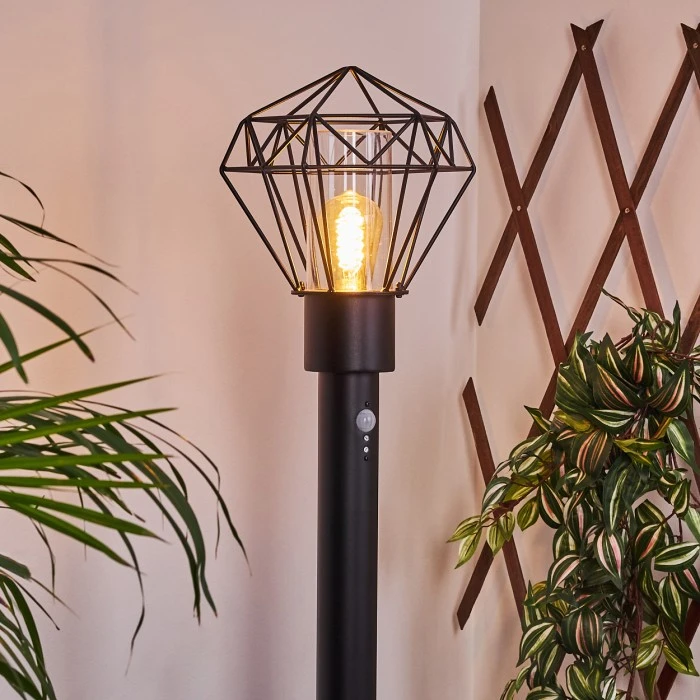 Hofstein Solda Wegeleuchte Schwarz, 1-flammig, Bewegungsmelder 9 Hofstein Solda Wegeleuchte Schwarz, 1-flammig, Bewegungsmelder – Bild 7